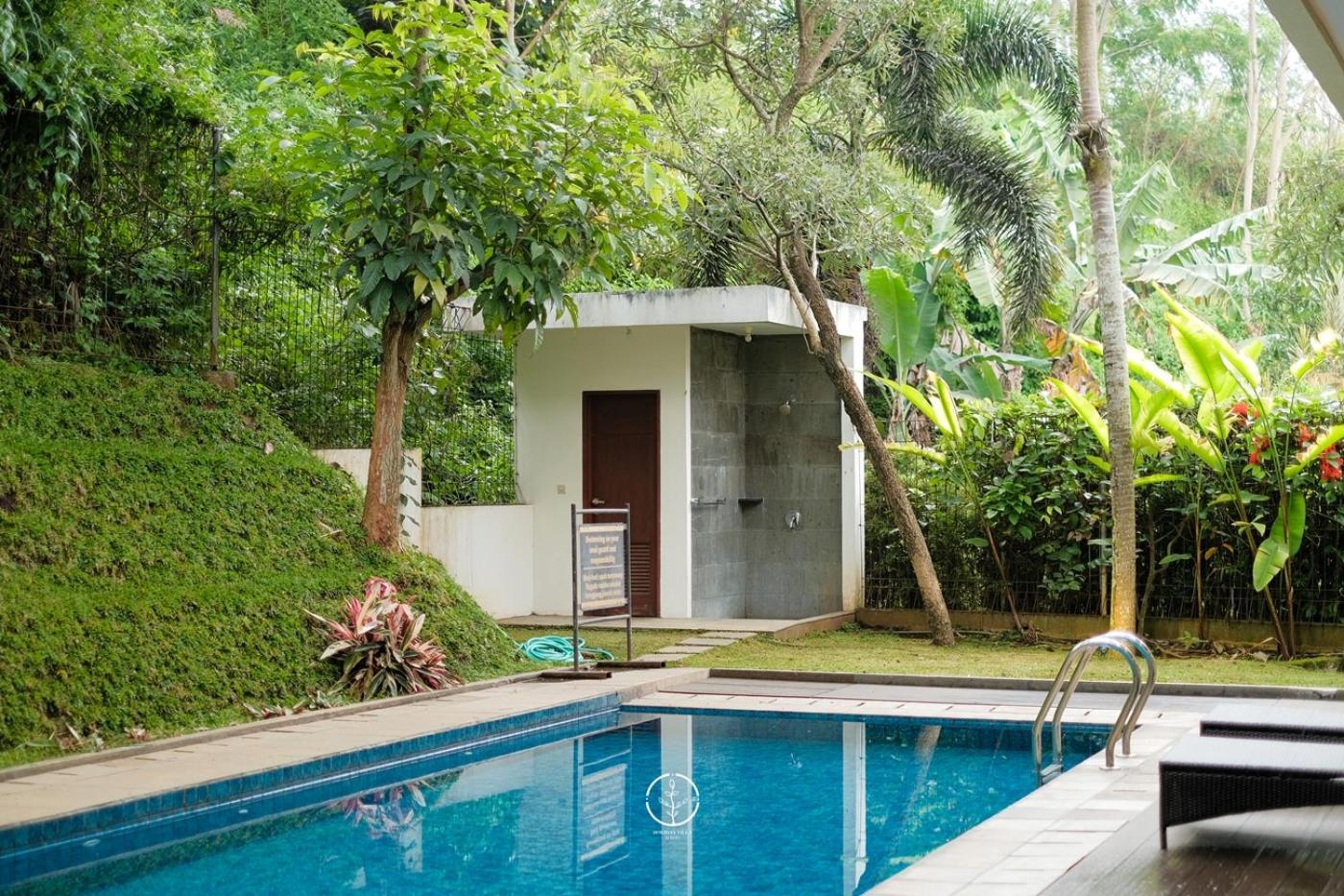 Oyama City View Villa 4 Bedrooms With A Private Swimming Pool Bandung Kültér fotó
