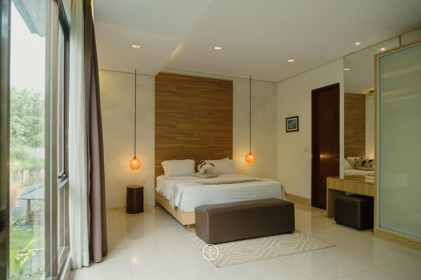 Oyama City View Villa 4 Bedrooms With A Private Swimming Pool Bandung Kültér fotó