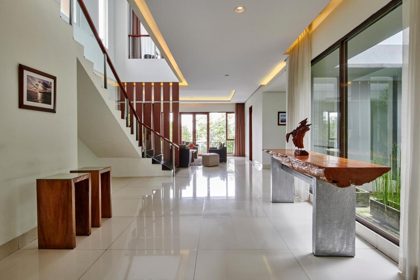 Oyama City View Villa 4 Bedrooms With A Private Swimming Pool Bandung Kültér fotó